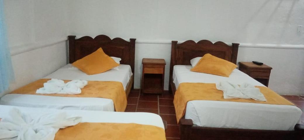 Hotel Y Restaurante Bienmesabe Santa Fe de Antioquia Kültér fotó