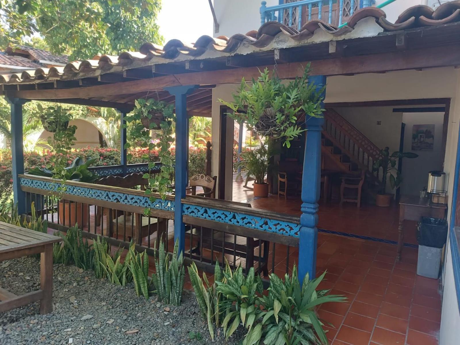 Hotel Y Restaurante Bienmesabe Santa Fe de Antioquia Kültér fotó