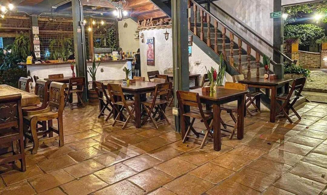Hotel Y Restaurante Bienmesabe Santa Fe de Antioquia Kültér fotó